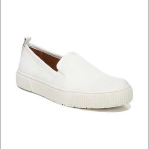 Zodiac Ciara Slip-On White Loafers size 9.5
